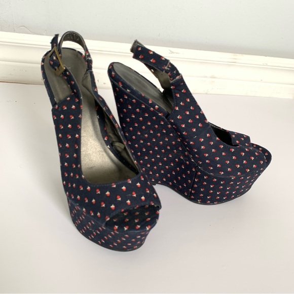FOREVER 21 PLATFORM WEDGE PIN-UP HEEL 6 US - Picture 9 of 9